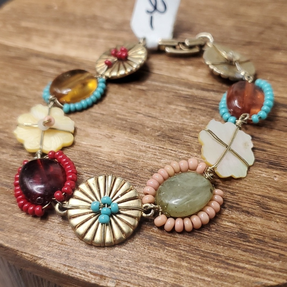 B3225 Czech flower valley precious stone bracelet handcrafted rare find